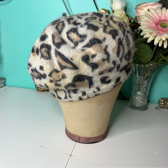 Leopard print bundle deal - Picture 12 of 12